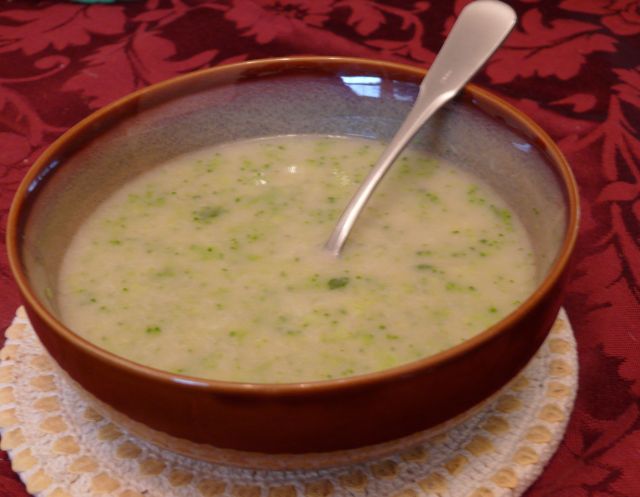 celeriac and broccoli soup