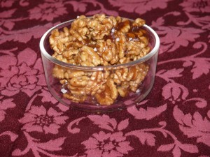 maple glazed walnuts